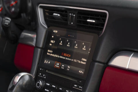 2019 Porsche 911 Carrera