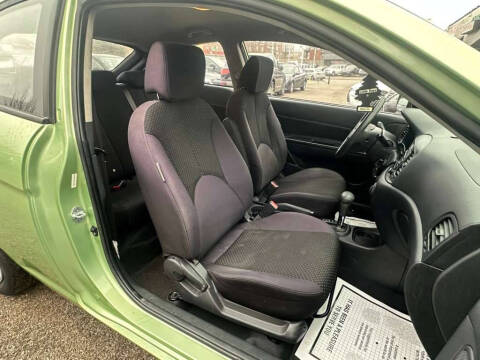 2010 Hyundai Accent Blue