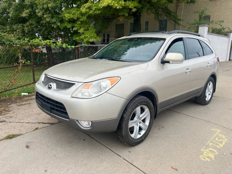 2008 Hyundai Veracruz for sale at Sam's Motorcars LLC in Cleveland OH