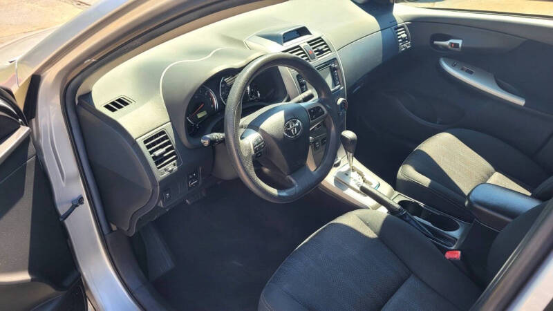 2012 Toyota Corolla LE