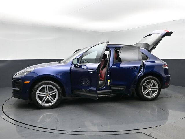 2022 Porsche Macan