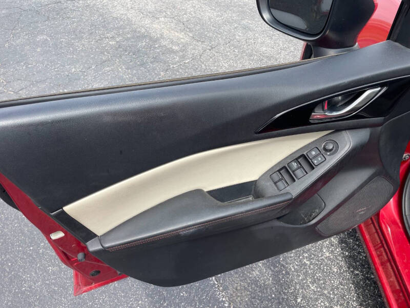 2014 Mazda MAZDA3 s Grand Touring