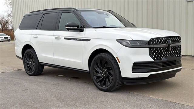 2025 Lincoln Navigator Black Label