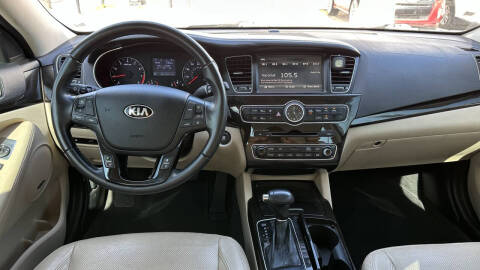 2016 Kia Cadenza