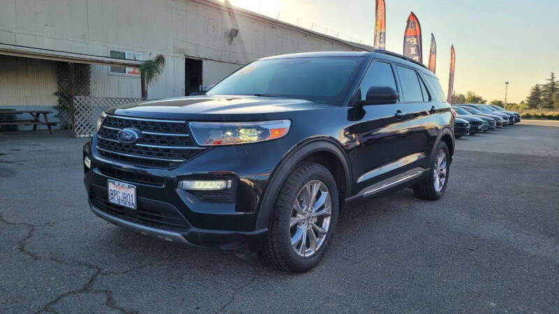 2020 Ford Explorer for sale at Martinez Used Cars INC in Livingston CA