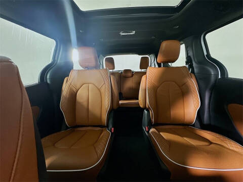 2026 Chrysler Pacifica Pinnacle