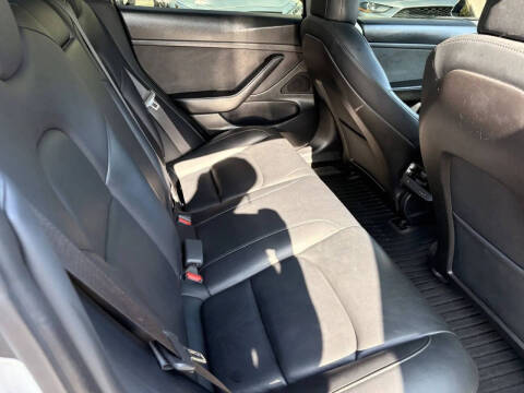 2020 Tesla Model 3 Standard Range Plus
