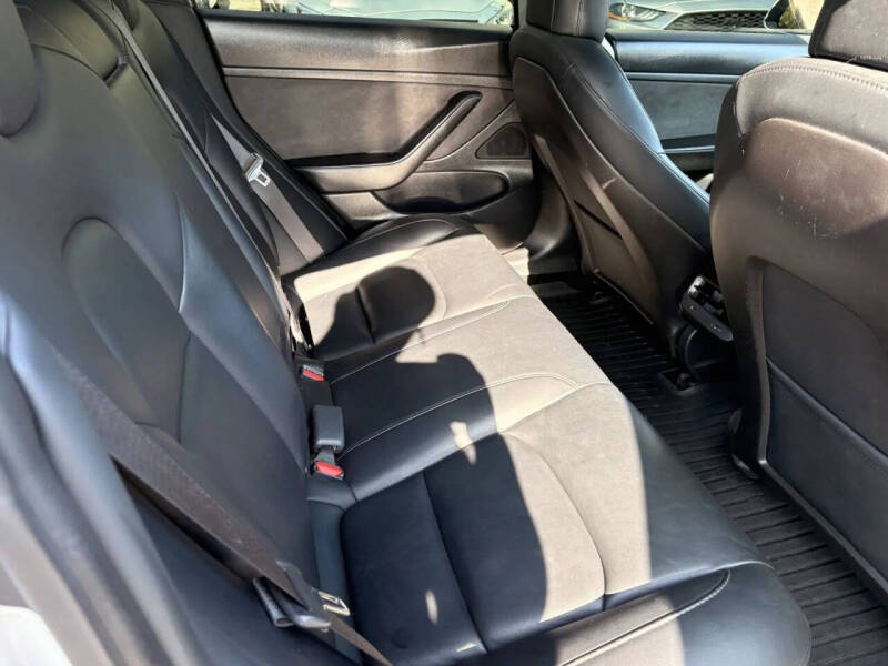 2020 Tesla Model 3 Standard Range Plus