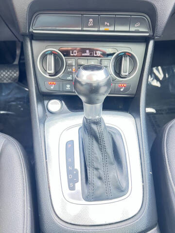 2016 Audi Q3 2.0T quattro Premium Plus