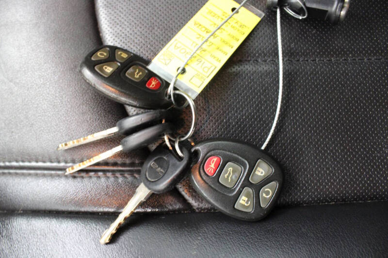 2011 GMC Acadia Denali