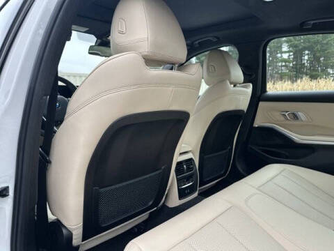 2023 BMW 3 Series 330i xDrive