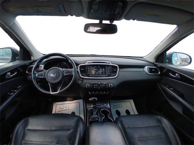 2018 Kia Sorento EX V6