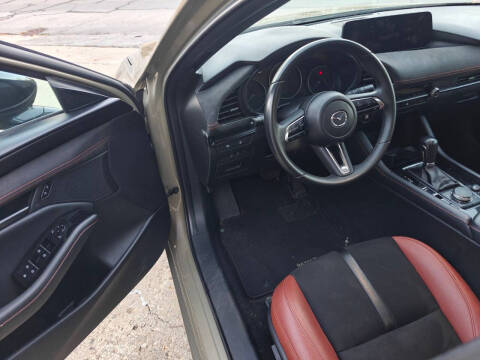 2024 Mazda Mazda3 Hatchback 2.5 Carbon Turbo