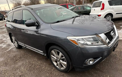2014 Nissan Pathfinder for sale at DEPENDABLE AUTO SPORTS LLC in Madison WI