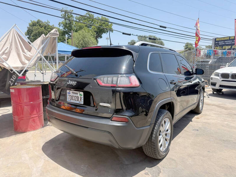 2019 Jeep Cherokee Latitude