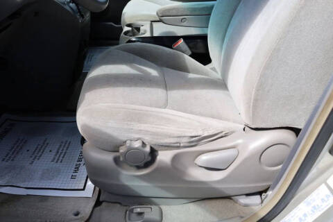 2004 Toyota Sienna
