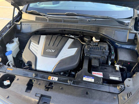 2017 Hyundai Santa Fe Limited Ultimate