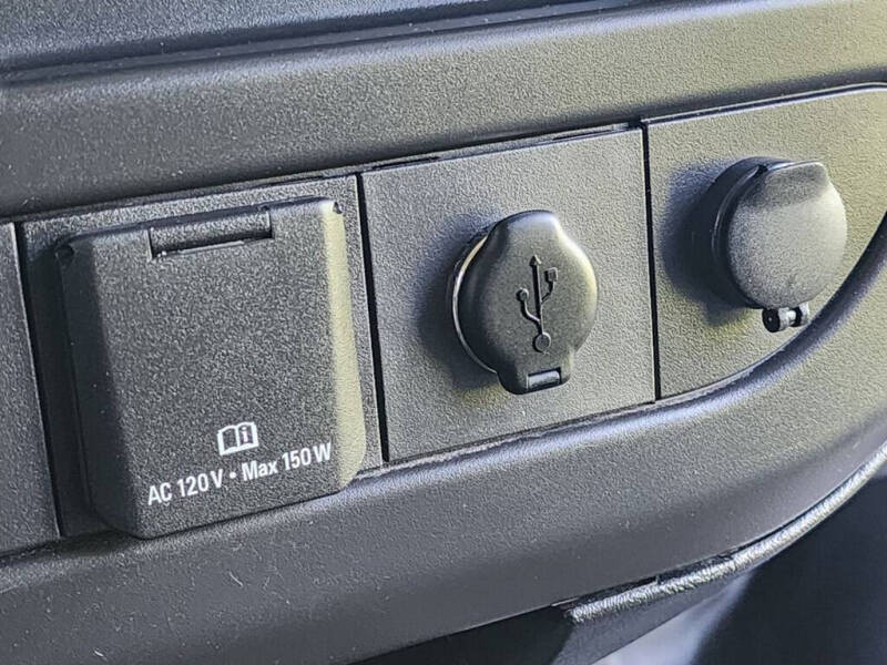 2021 Chevrolet Express 2500