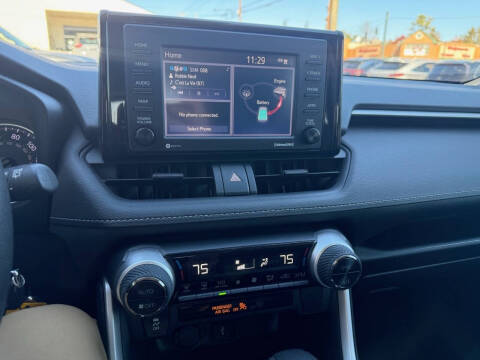 2021 Toyota RAV4 Hybrid LE