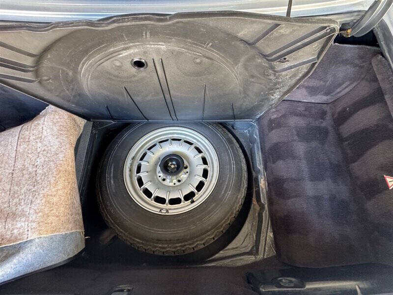 1984 Mercedes-Benz 380-Class 380 SL