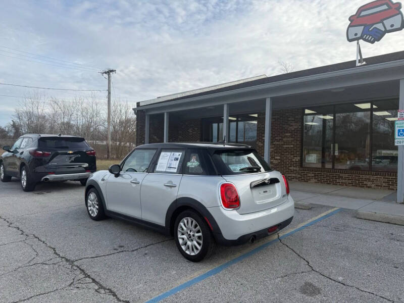 2016 MINI Hardtop 4 Door Cooper