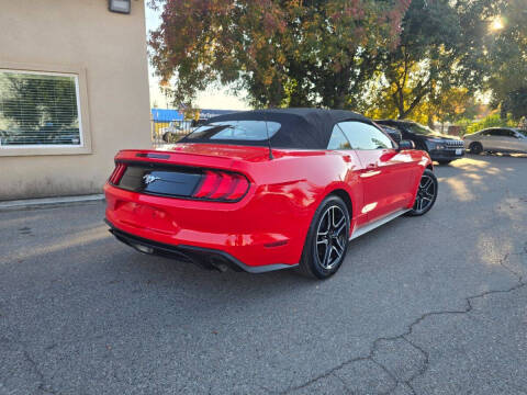 2023 Ford Mustang EcoBoost Premium