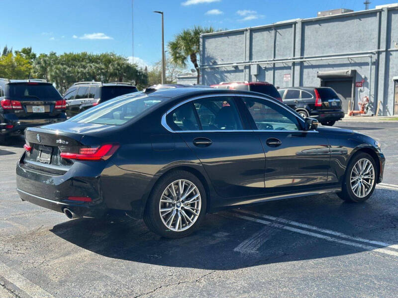 2024 BMW 3 Series 330e