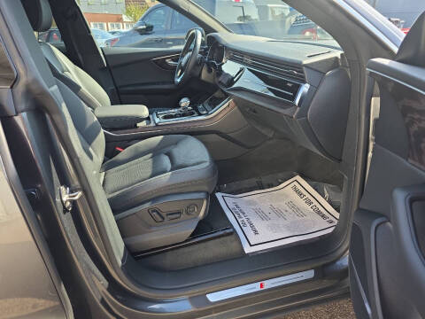 2021 Audi Q8 quattro Premium Plus 55 TFSI