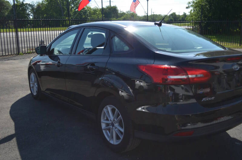 2017 Ford Focus SE