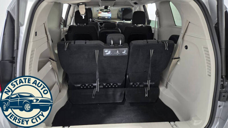 2019 Chrysler Pacifica Touring Plus