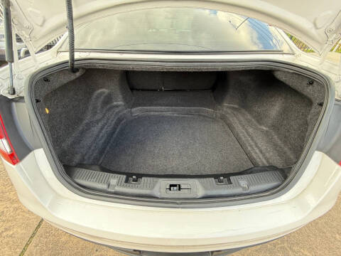 2018 Ford Taurus SEL