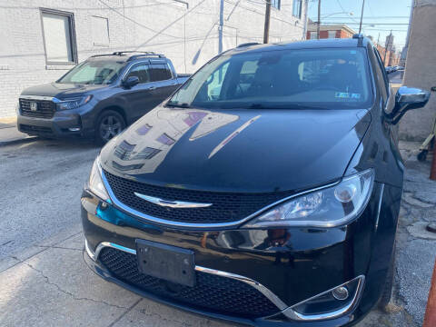 2017 Chrysler Pacifica for sale at K J AUTO SALES in Philadelphia PA