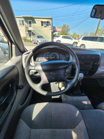 1997 Mazda B-Series B2300