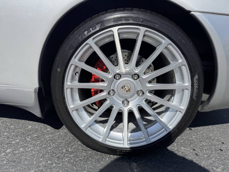 2003 Porsche 911 Carrera