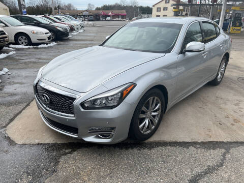 2017 Infiniti Q70 for sale at Barga Motors in Tewksbury MA