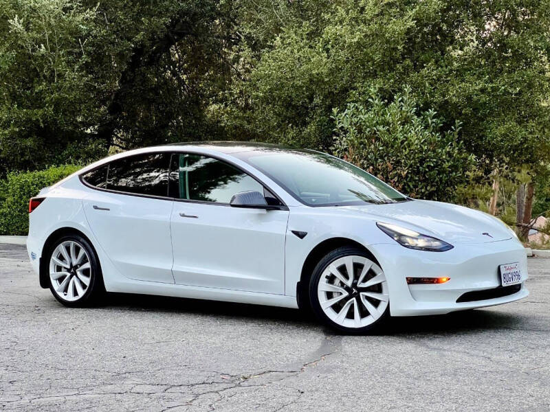 2021 Tesla Model 3 Standard Range Plus