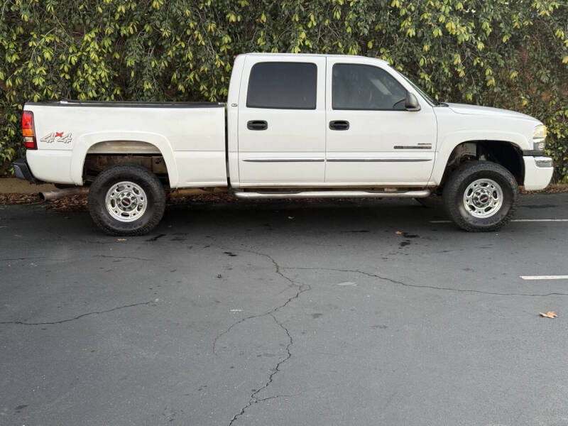 2004 GMC Sierra 2500HD SLT