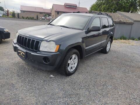 2006 Jeep Grand Cherokee for sale at Golden Crown Auto Sales in Kennewick WA