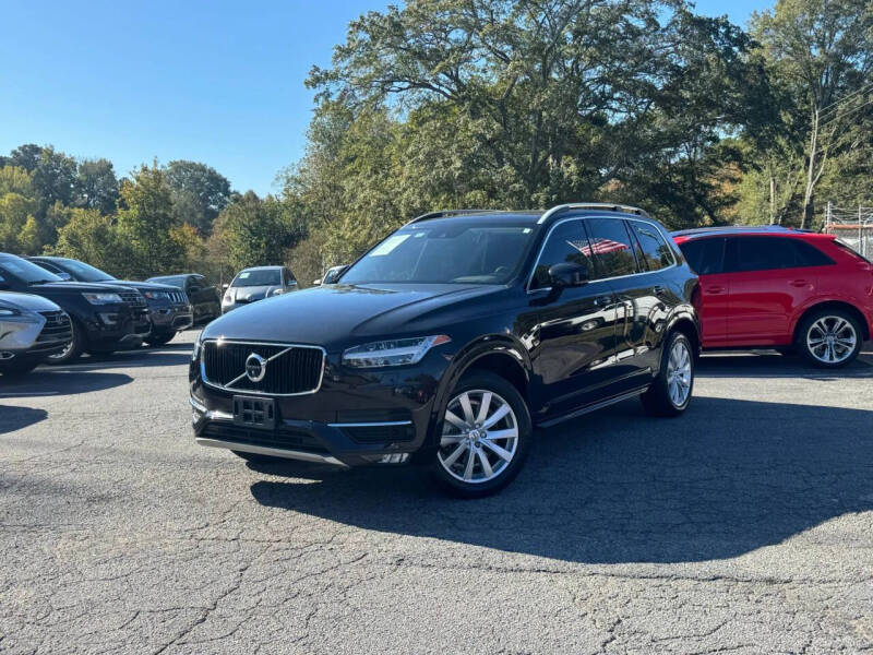 2016 Volvo XC90 T6 Momentum