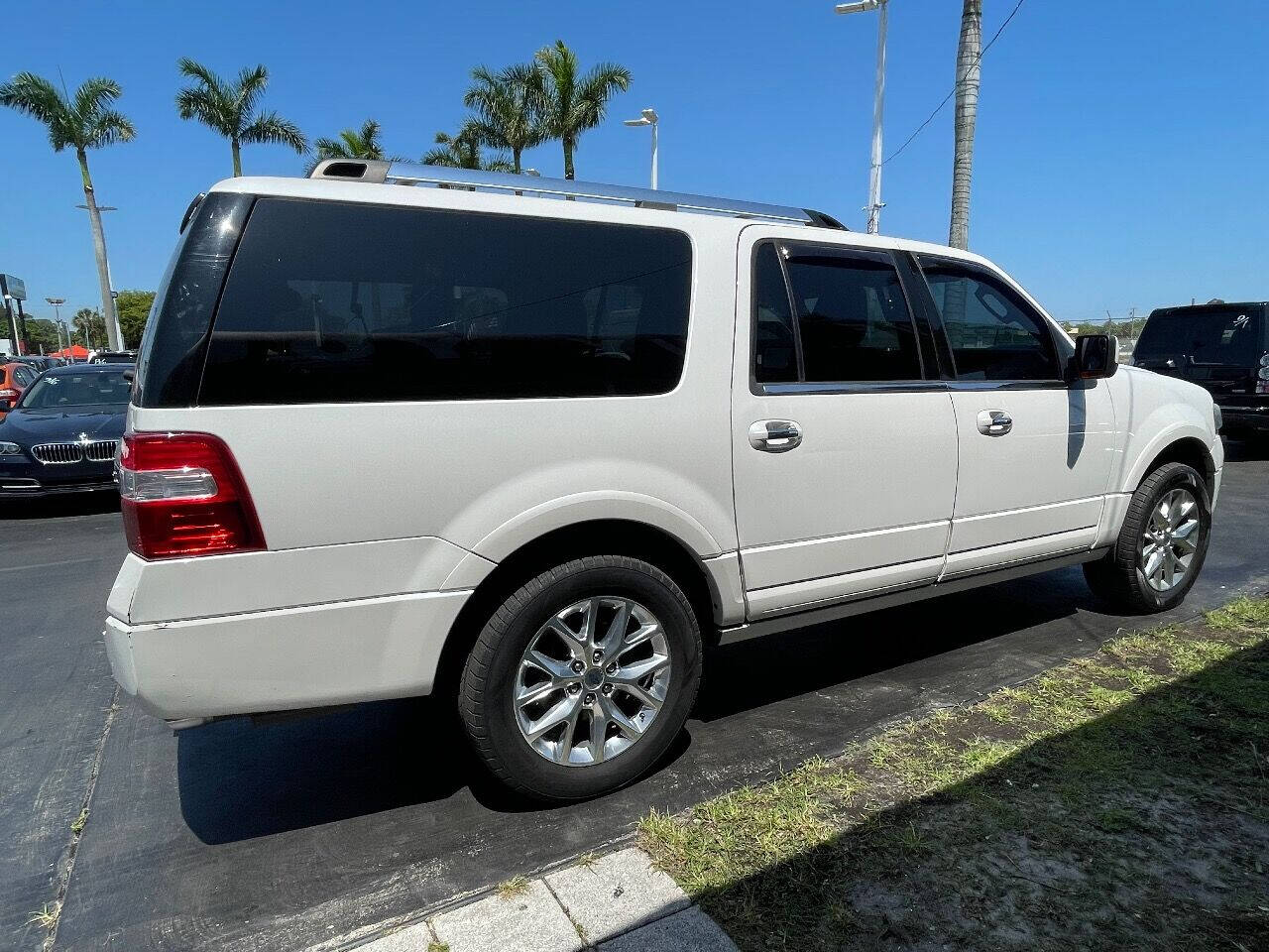 2015 Ford Expedition EL  - $18,900