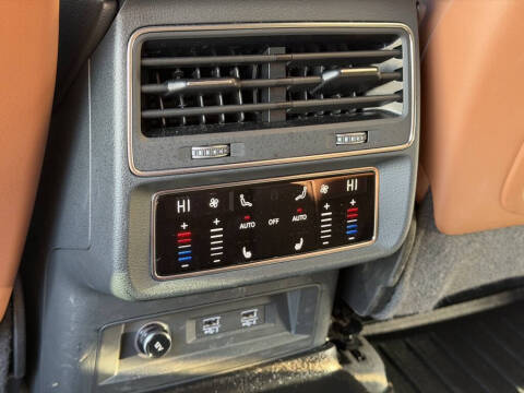 2019 Audi Q8 quattro Premium Plus 55 TFSI