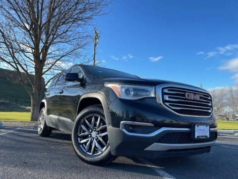 2017 GMC Acadia SLT-1