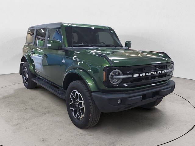 2024 Ford Bronco Outer Banks