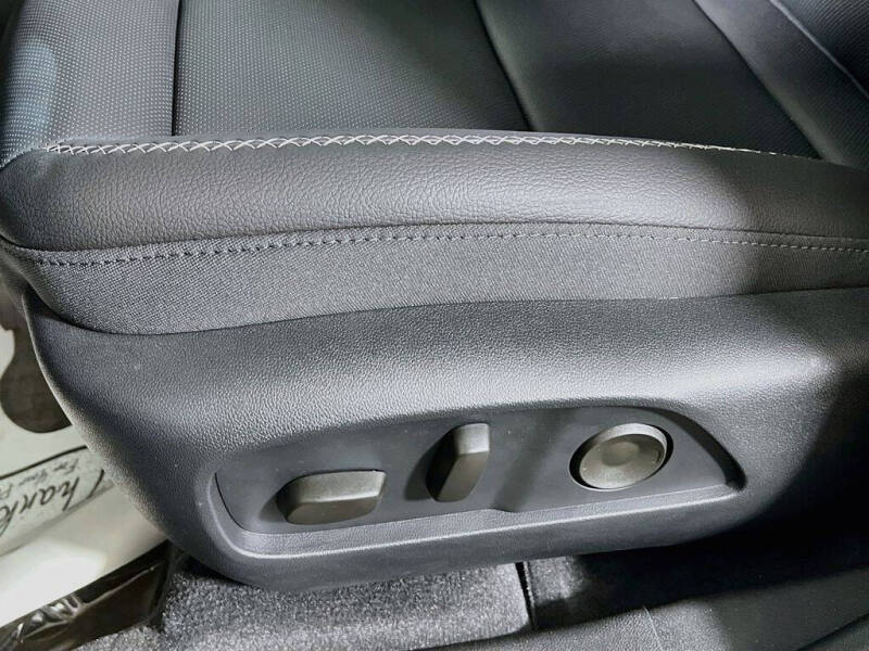 2026 GMC Terrain Denali - Photo 15