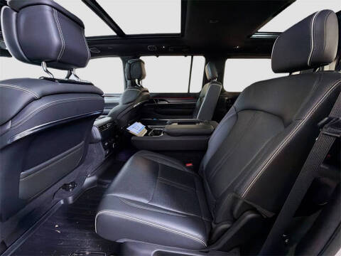 2022 Jeep Grand Wagoneer Series II