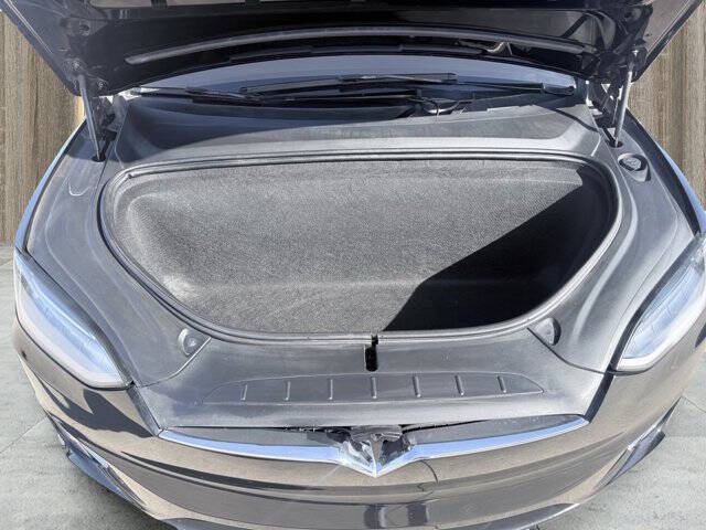 2019 Tesla Model X 75D