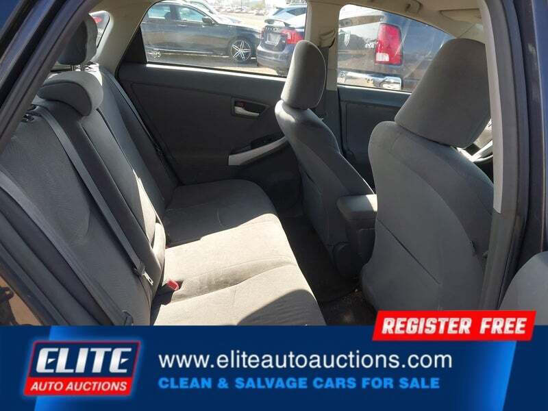 2011 Toyota Prius Two