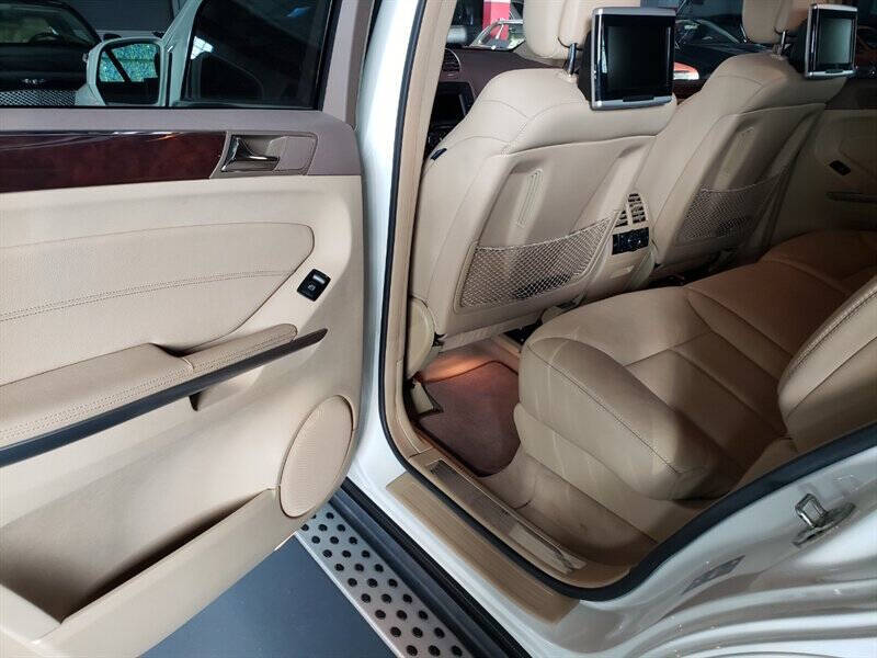 2009 Mercedes-Benz GL-Class 9