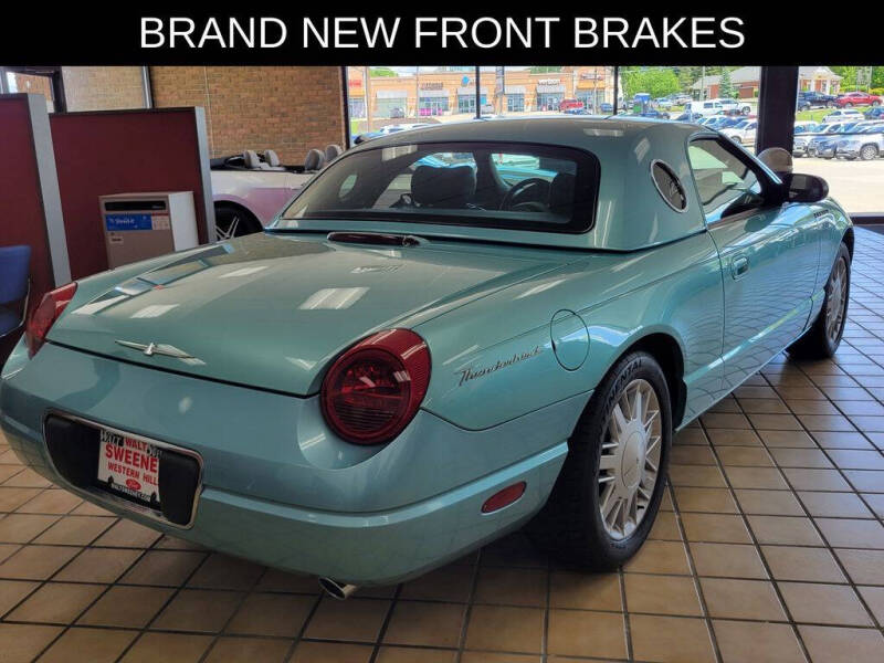2002 Ford Thunderbird Deluxe