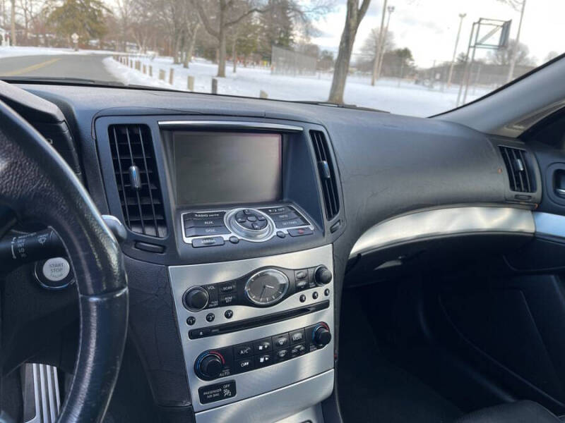 2010 Infiniti G37 Convertible